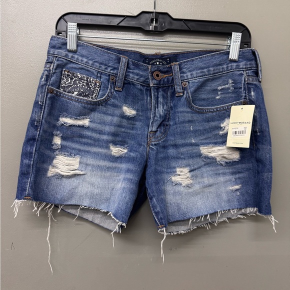 NWT‎ Lucky Brand The Cut Off Women's Distressed Low Rise Comfort Shorts size 25 - Picture 1 of 10